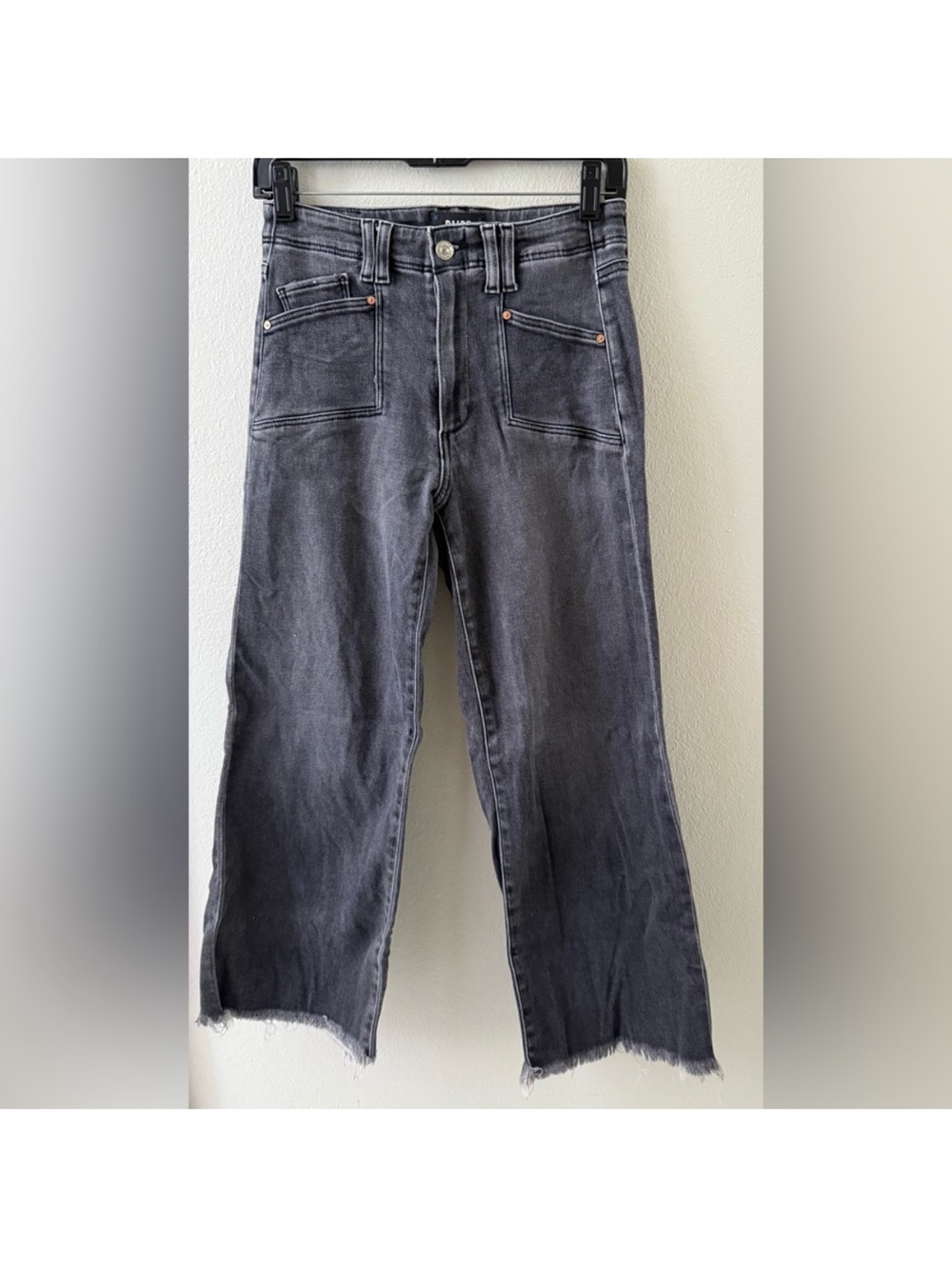 Paige Anessa Gray/Black Wide-Leg Jeans with Raw Hem size 26